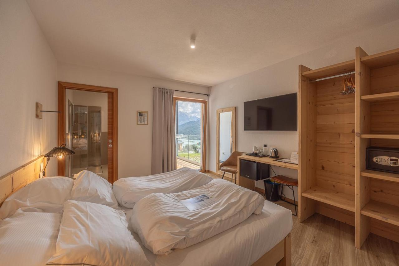 Giallo Dolomiti Wellness Pieve di Cadore Buitenkant foto